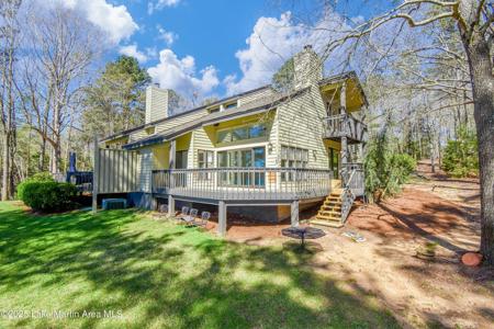 143 Lakeview Drive 7A Dr