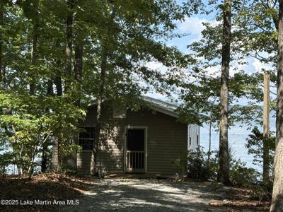 964 Pine Needle Road