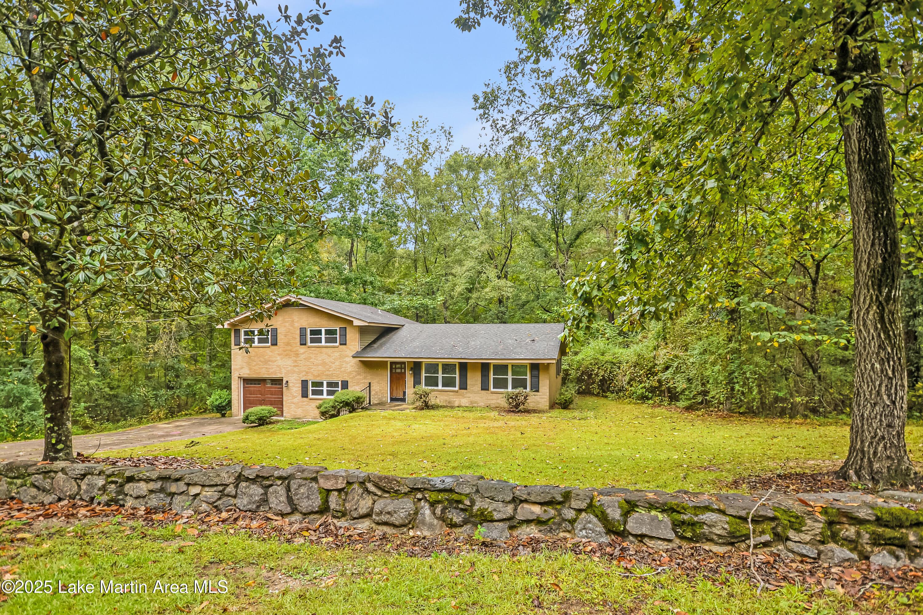 Image 1: 1001BurtonRd-002