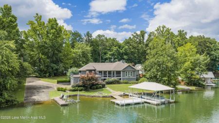 93 Burnswood Dr