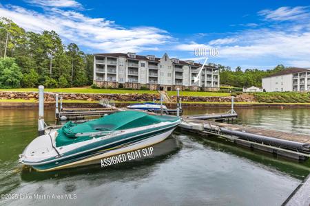 40 Crowne Pointe #105