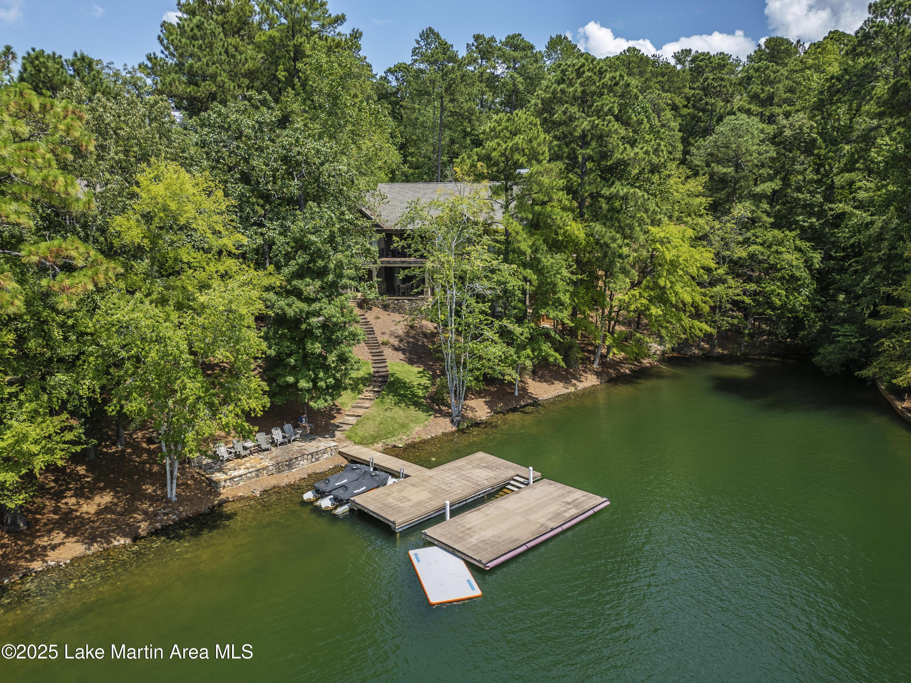 Image 1: Cedar Ridge Lake View