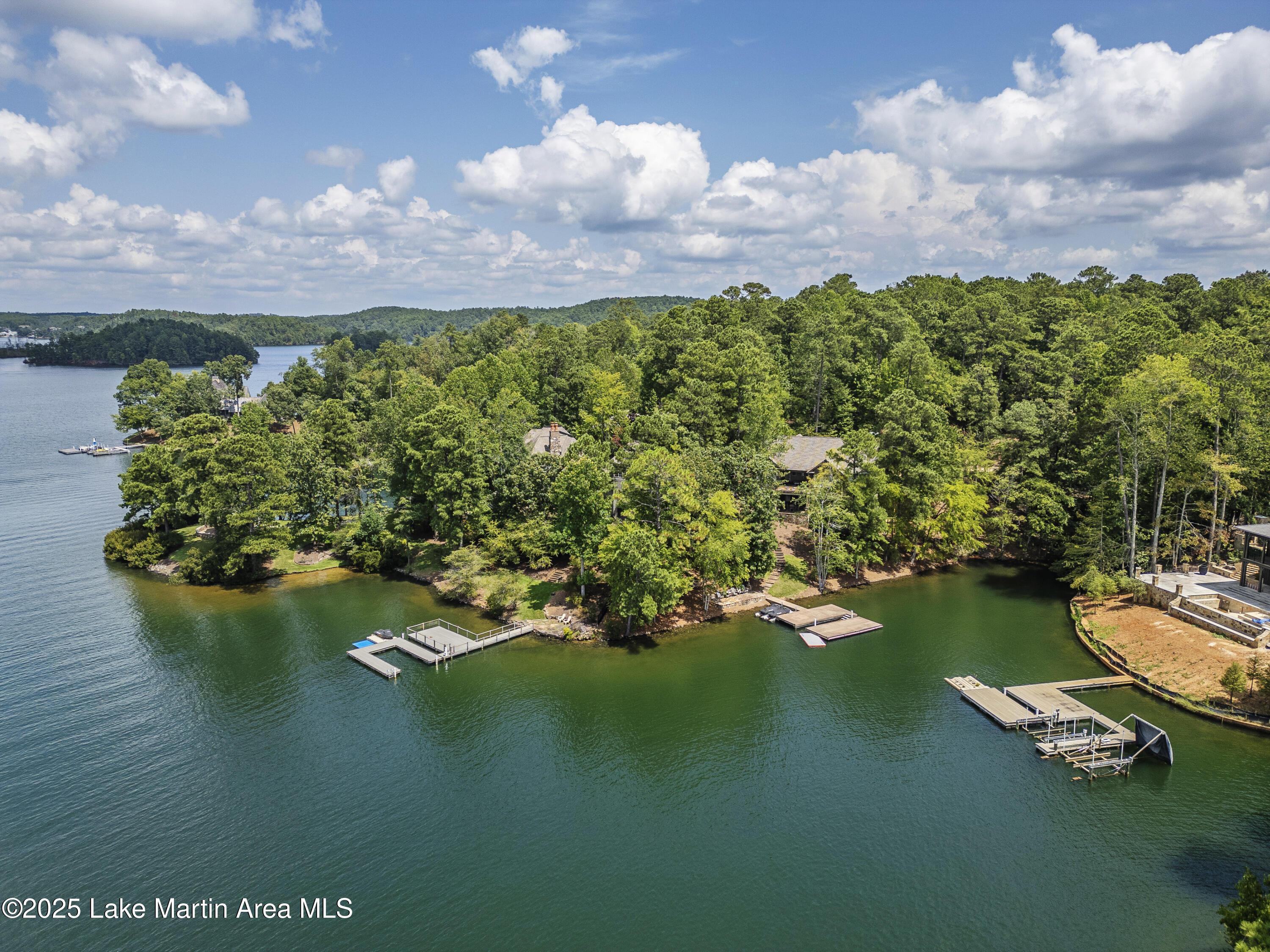 Image 3: Cedar Ridge Gorgeous View