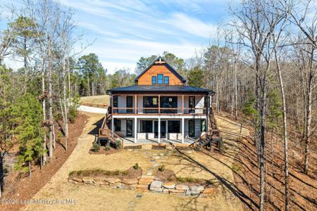 819 Old Tree Rd