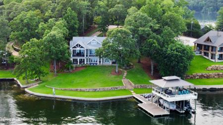 2850 Murray Rd