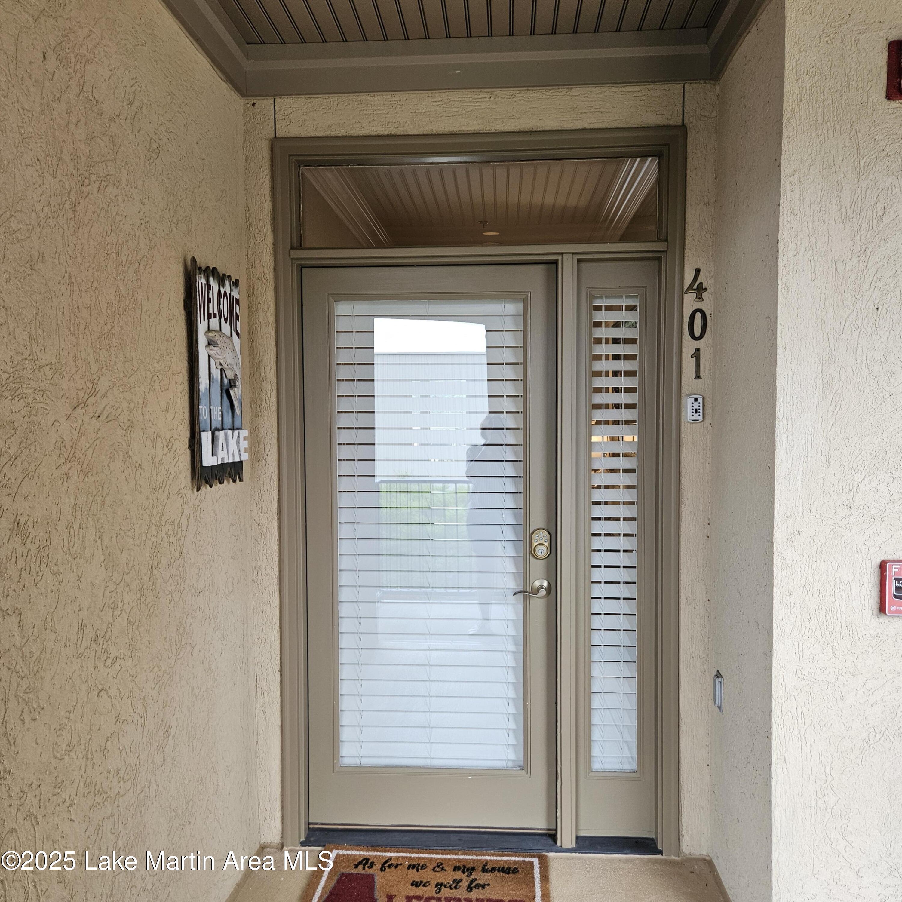 Image 2: E401 HP new