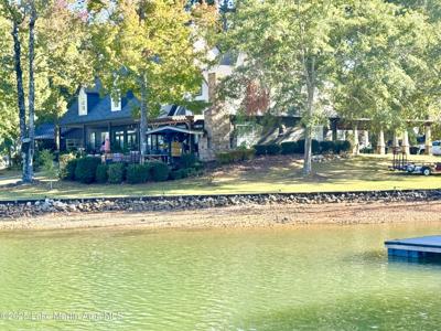 1355 Morrison