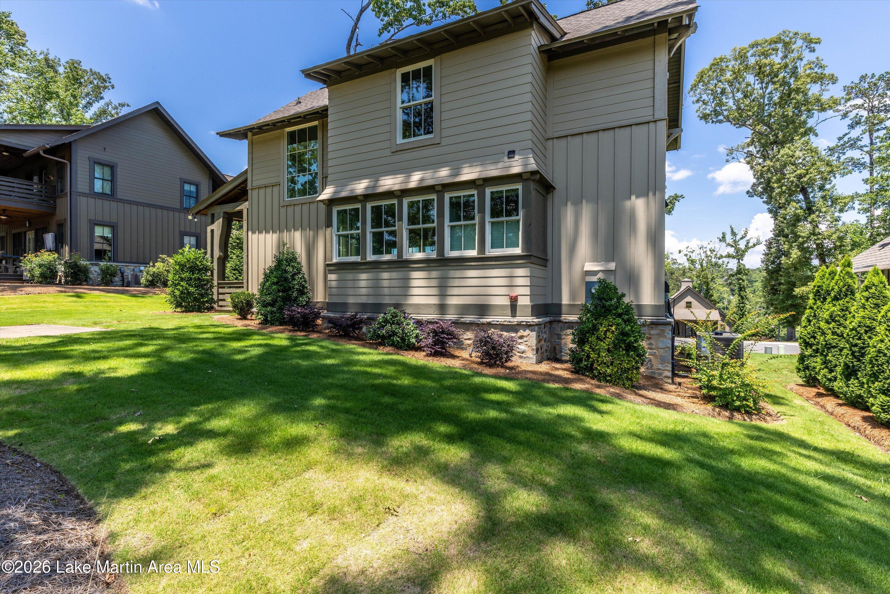 Image 4: 48-694A1309-