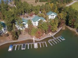 512 Sunset Point Dr
