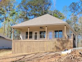 42 Bayview Dr