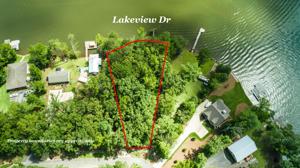 Lakeview Dr