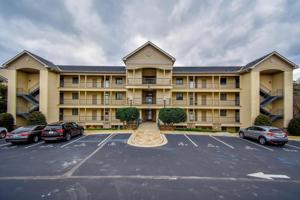 390 Harbor Pointe Unit D304