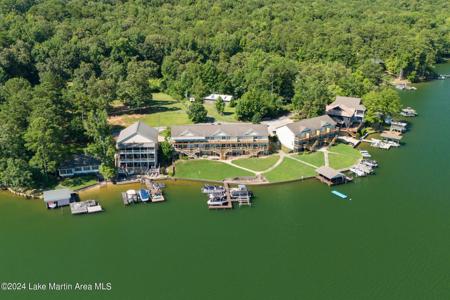 242 Ivy Shores Ln