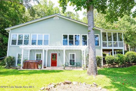 262 Shady Pt