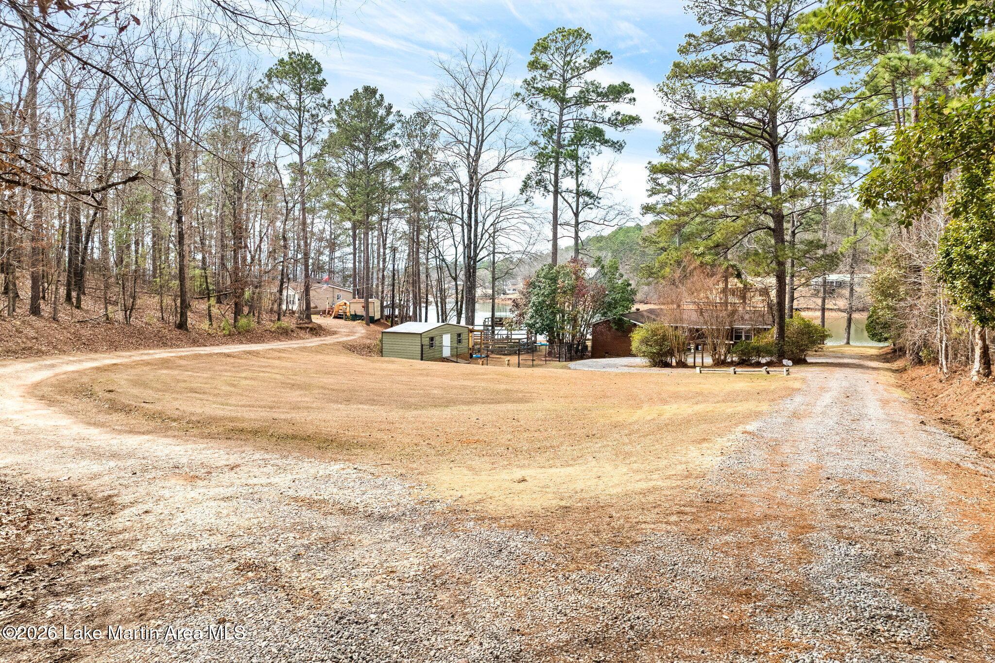 Image 2: 2-web-or-mls-2297 Centerport Rd-2
