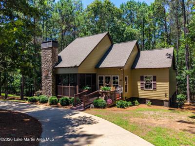194 Camp Cir