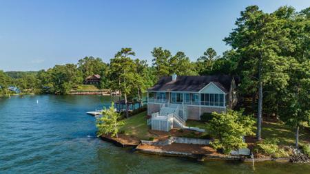 43 Lynwood Path