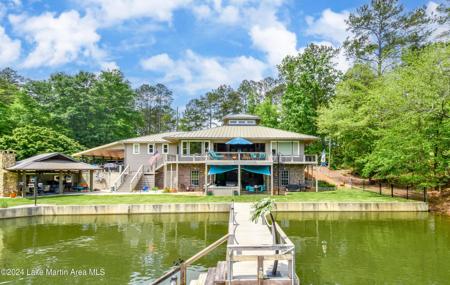 960 Williams Dr