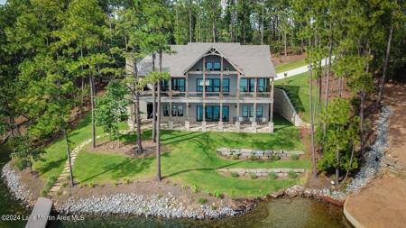 388 Dawson Point