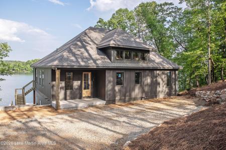 184 Highland