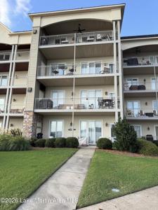 395 Sunset Point Dr #106