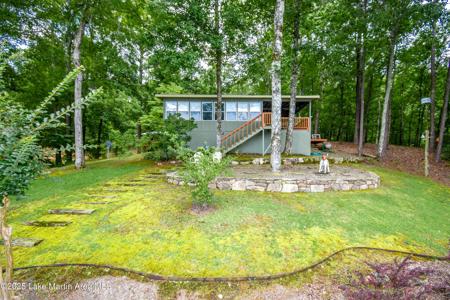 476 Brittney Lane