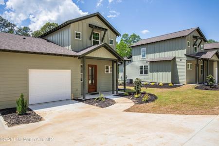 3244 Bay Pine Road Unit 2