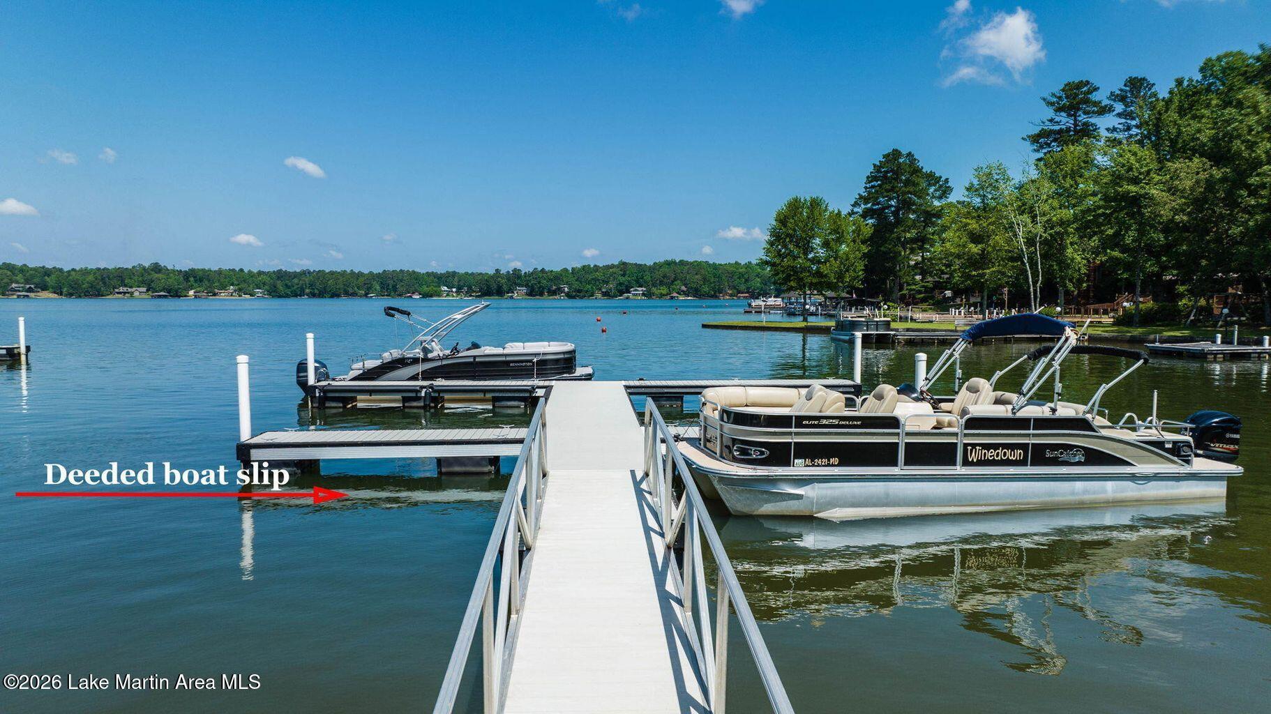 Image 3: deeded boat slip