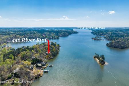 452 River Run