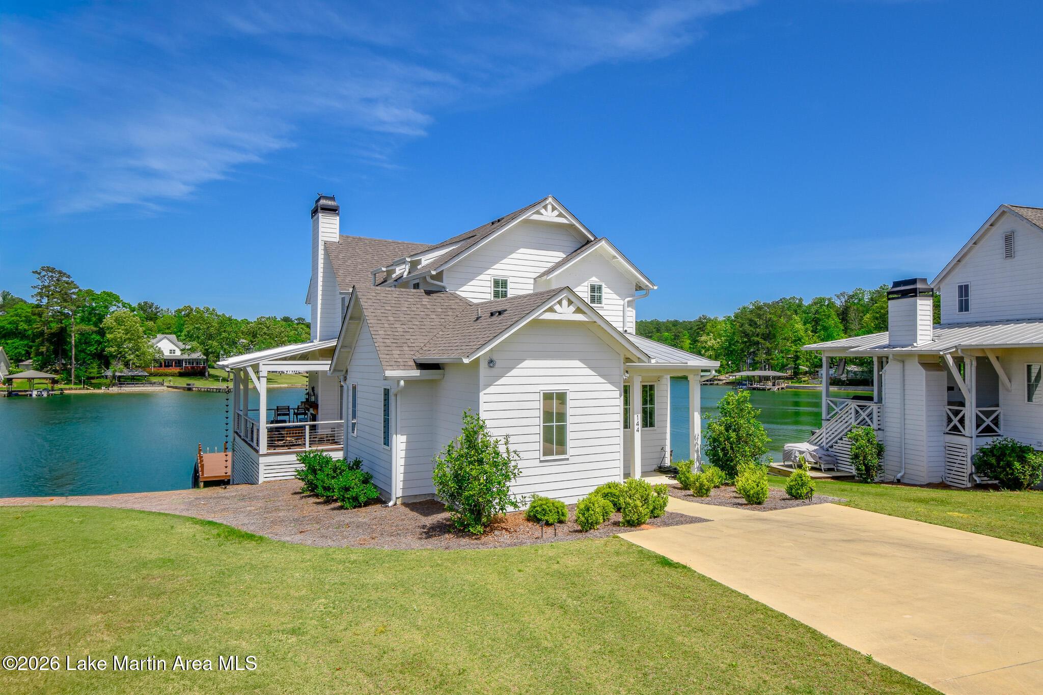 Image 3: Front of home