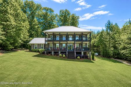 67 Hideaway Cir