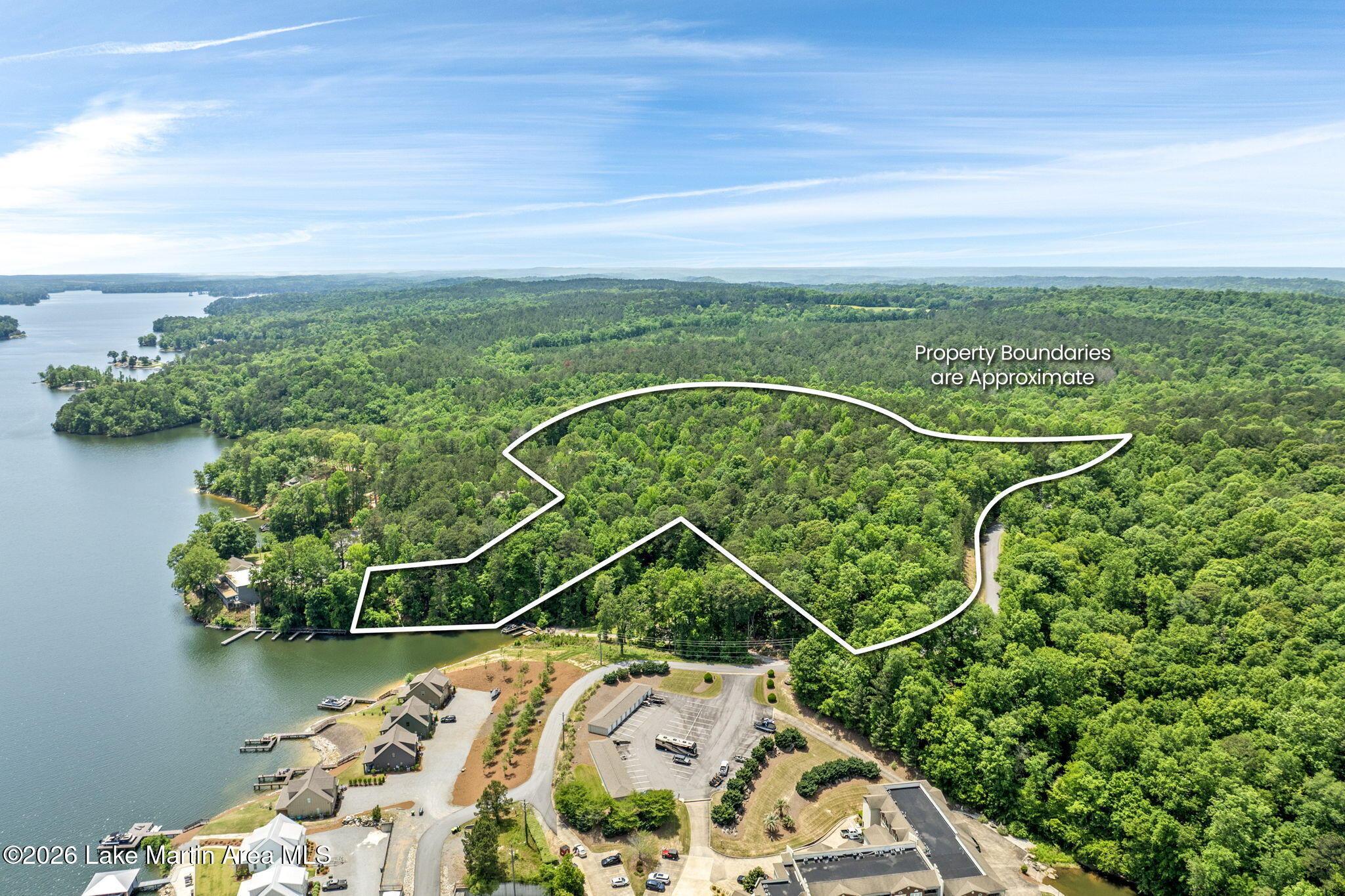 Image 2: 11-web-or-mls-10 - Aerial View 7