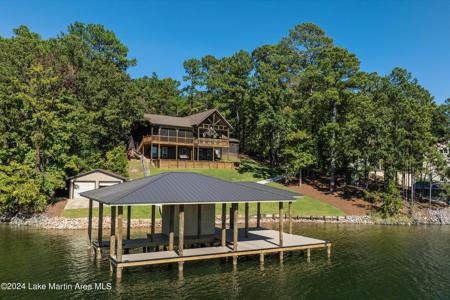 22 Mockingbird Hollow