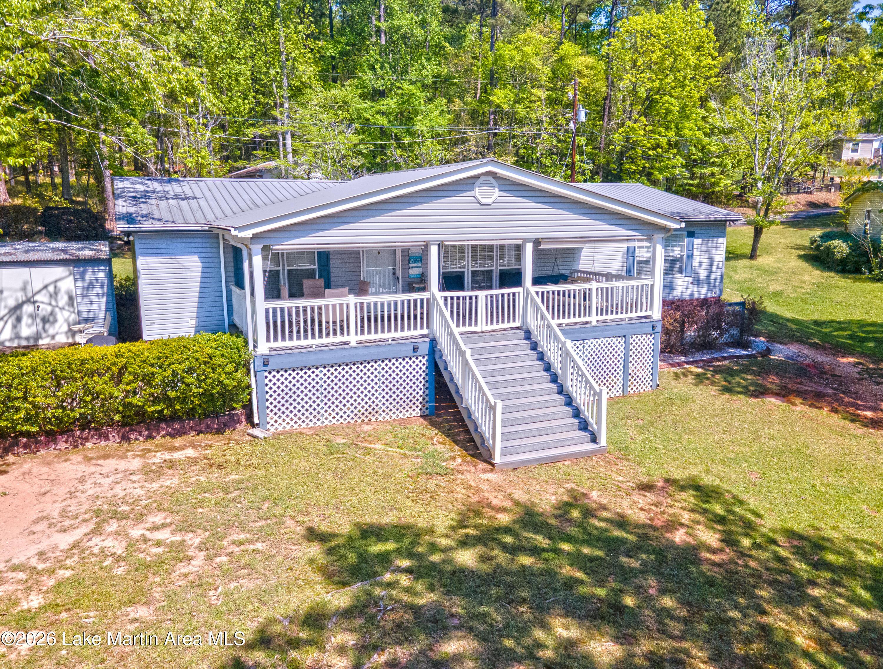 Image 3: 44 Hickory Dr, Dadeville | Lake Martin