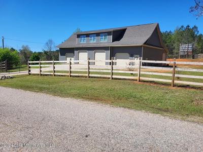28 Murphy Lake Rd