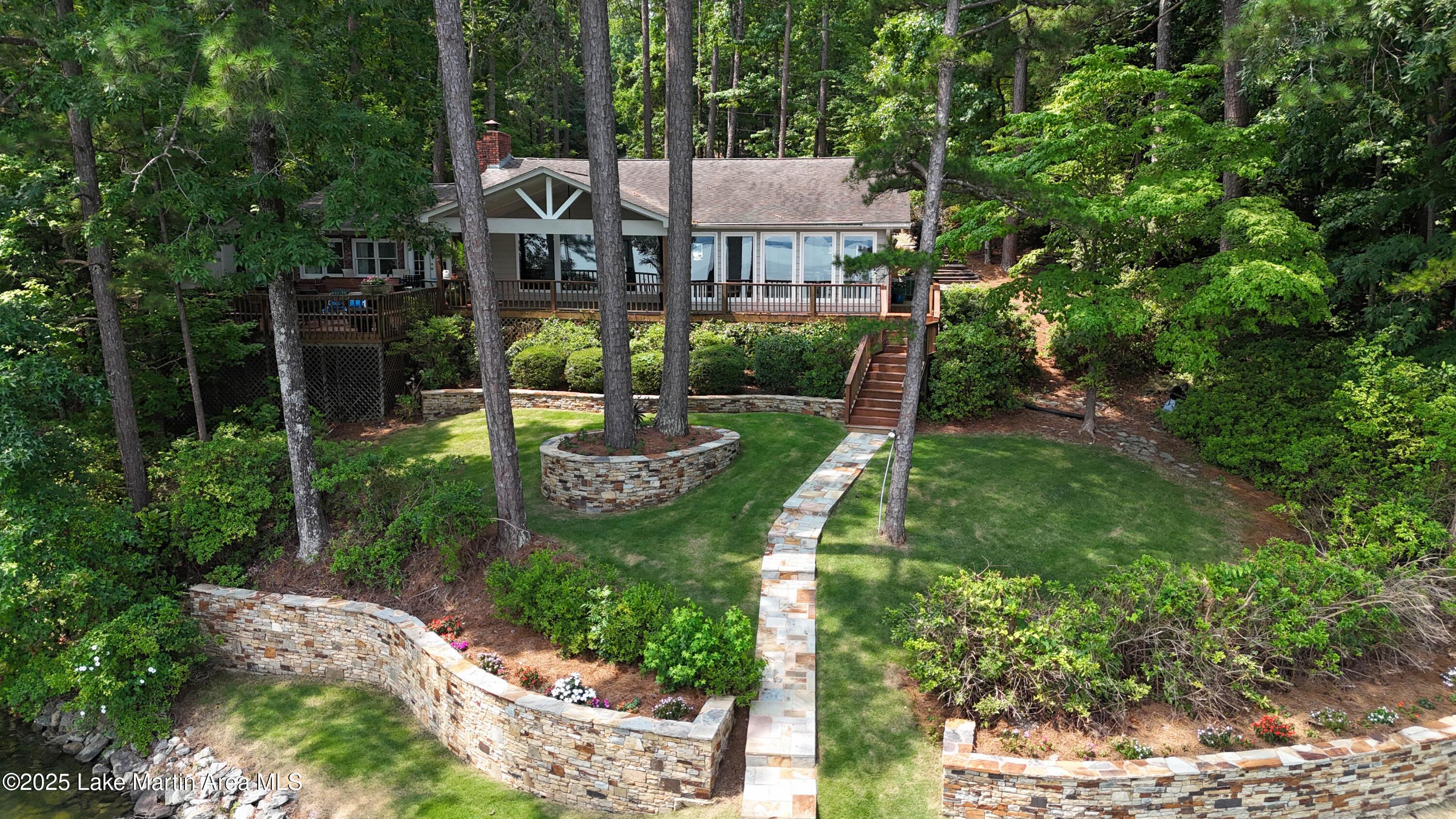 Image 1: DJI_20250625104423_0006_D