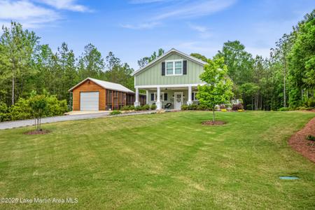 24 Hideaway Cir