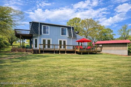 620 Shoreline Dr