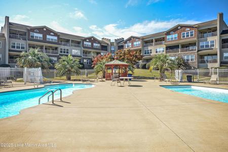 189 Williams Rd. Unit F1