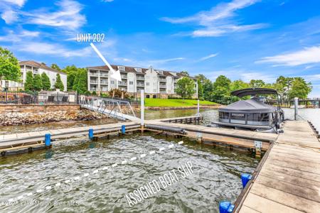 250 Crowne Pointe Road Unit 202