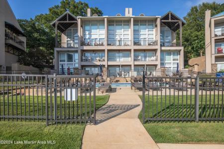 100-309 Harbor Pl