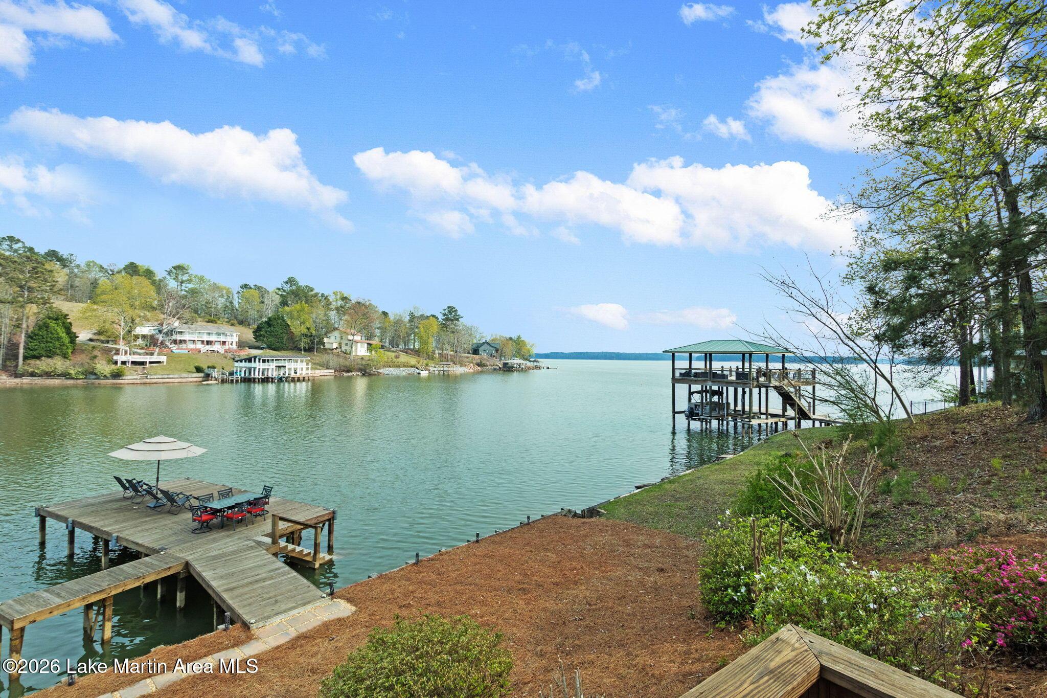 Image 4: 4-3509 Bay Pine Rd 50