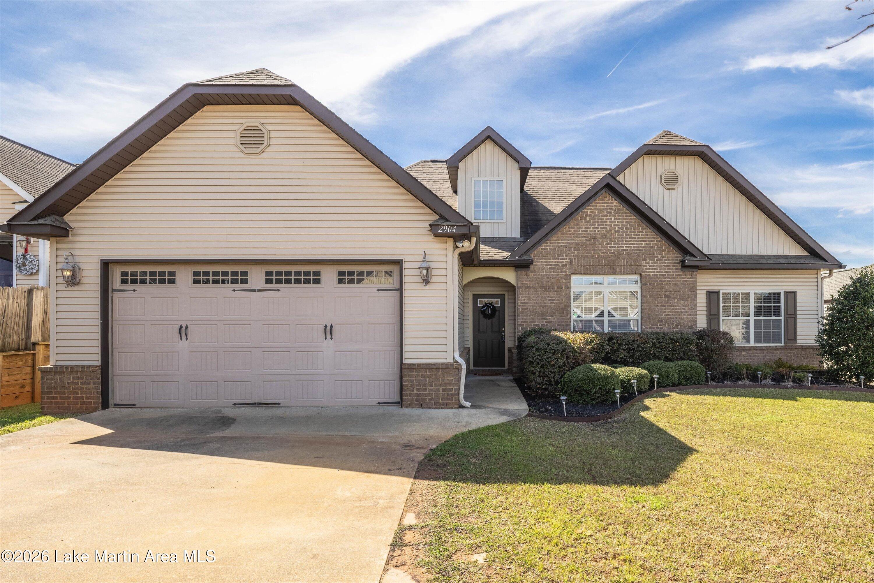 Image 2: 02_2904 Anderson Lakes New