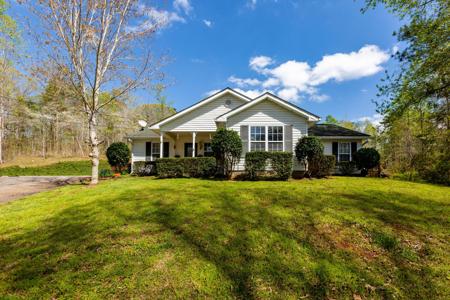 160 Warrior Ln