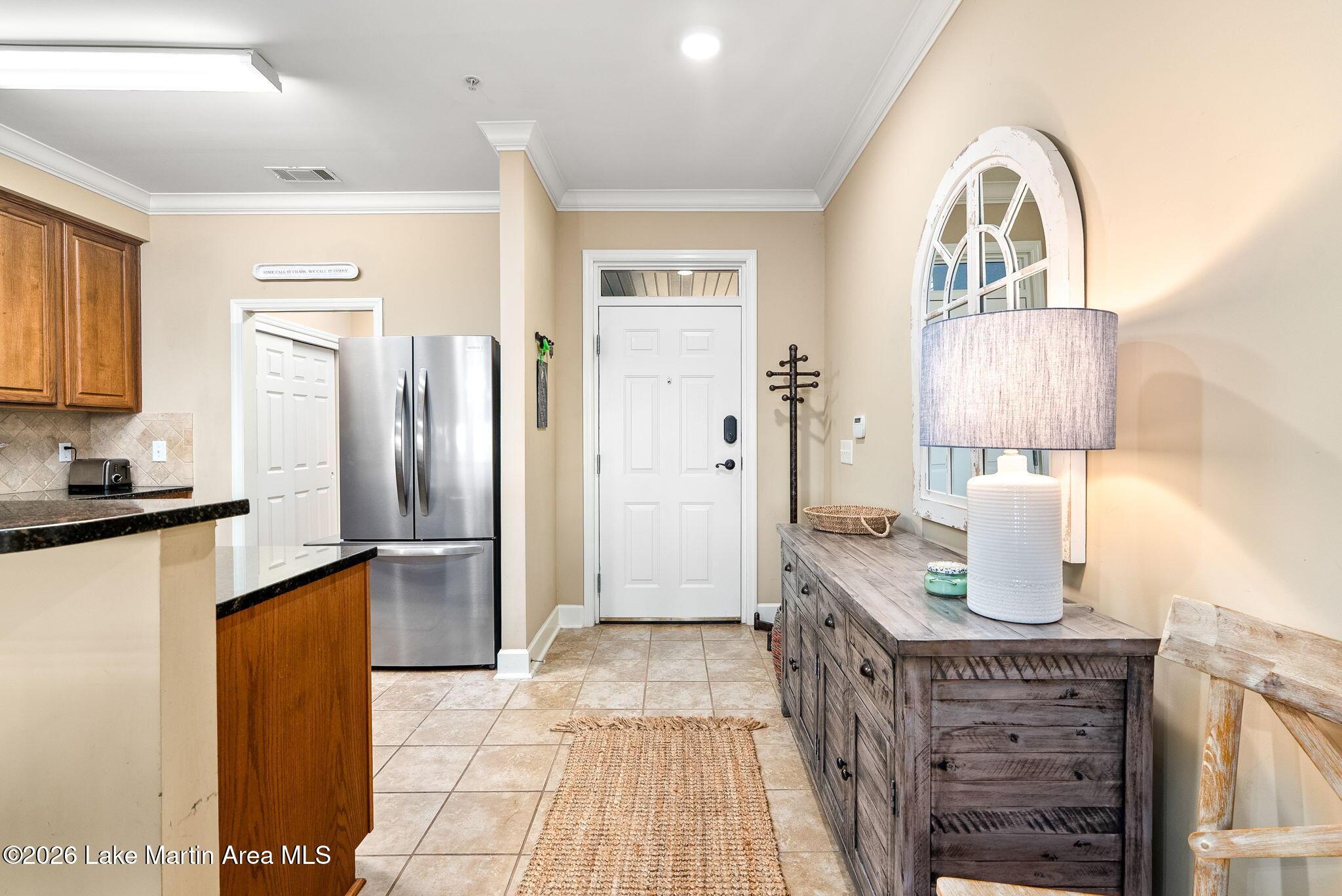 Image 4: 50 Crowne Pointe (33)