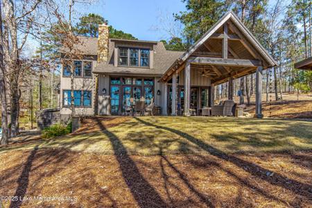 624 Amber Dr