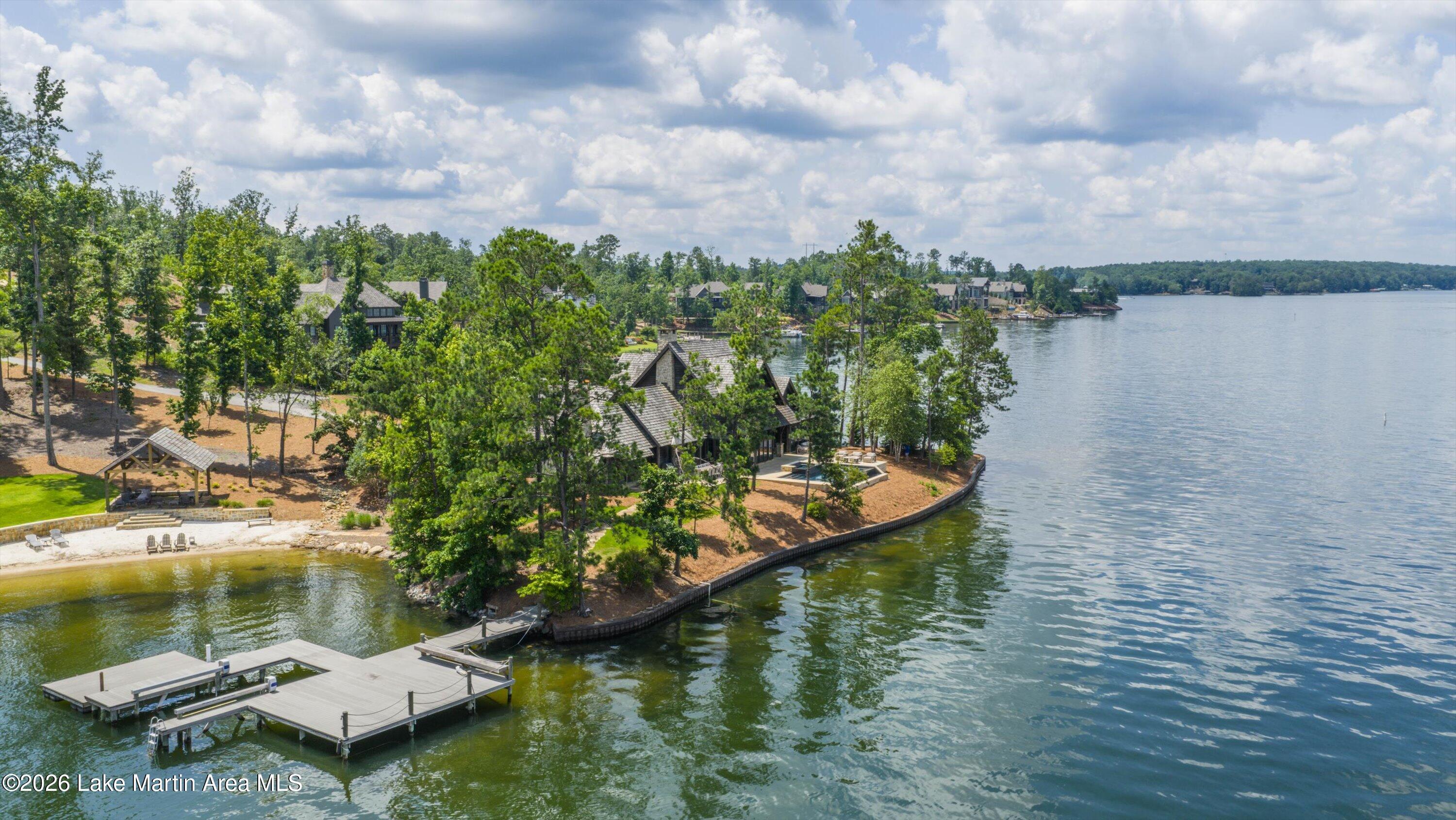 Image 2: 106-SREM_20250606112603_0033_D