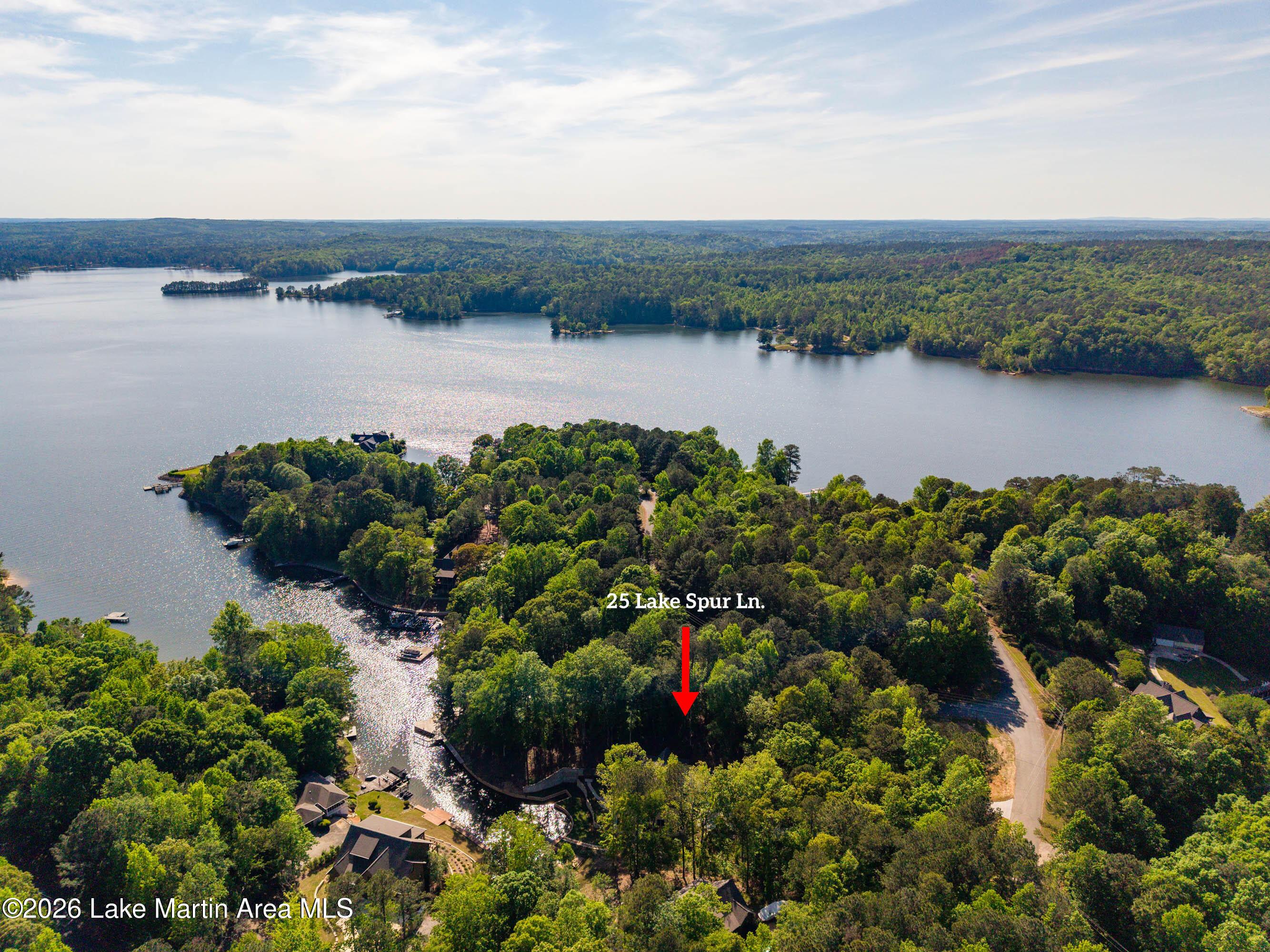 Image 2: 25 Lake Spur Ln-13- arrow