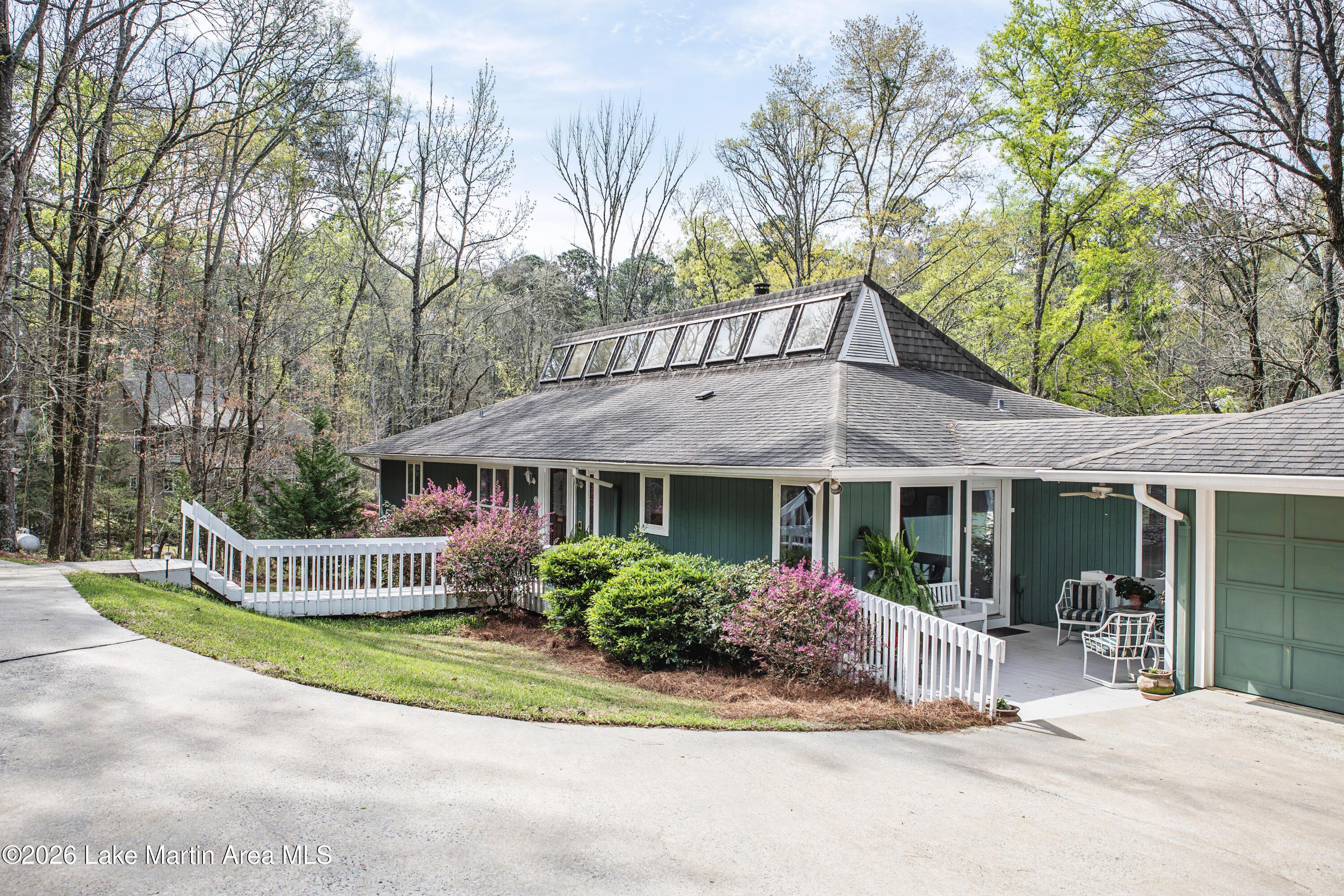 Image 3: Wildwood Road Side View 2
