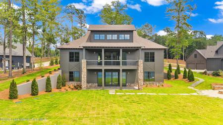 210 Waters Edge Dr